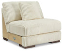 Lindyn Sectional Sofa - NY Furniture Direct (NY)
