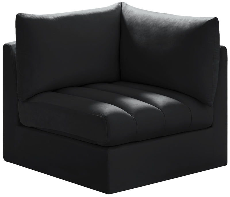 Jacob Black Velvet Corner