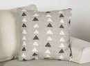Hyde Park Loveseat w/ Pillows